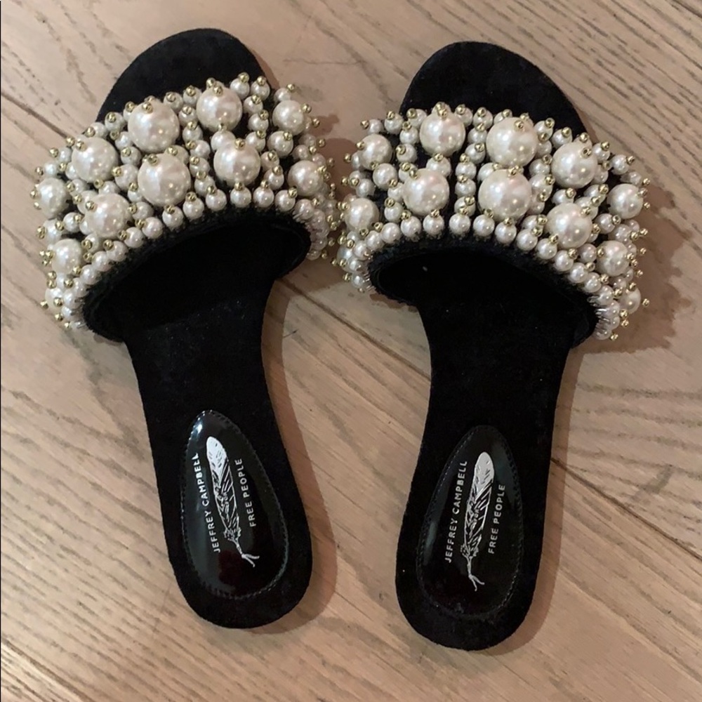SOLD Jeffrey Campbell x Free People Pearl Slide